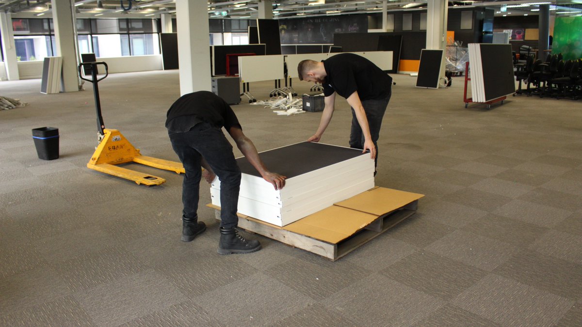 #Reuse and #ResourceRecovery for #Spotlight through our #CircularEconomy business model and #WiseOfficeFurnitureProgram. egans.com.au/case_studies/s…