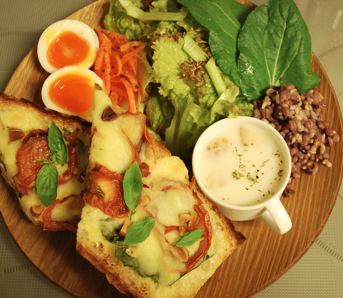 ポノポノhair Cafe おはようございます サロン本日は夕方に若干の空きあります お問い合わせください カフェもランチ テイクアウトお待ちしております T Co Yqhnsjlgiu センター南 センター北 横浜 カフェ ヘアサロン パン