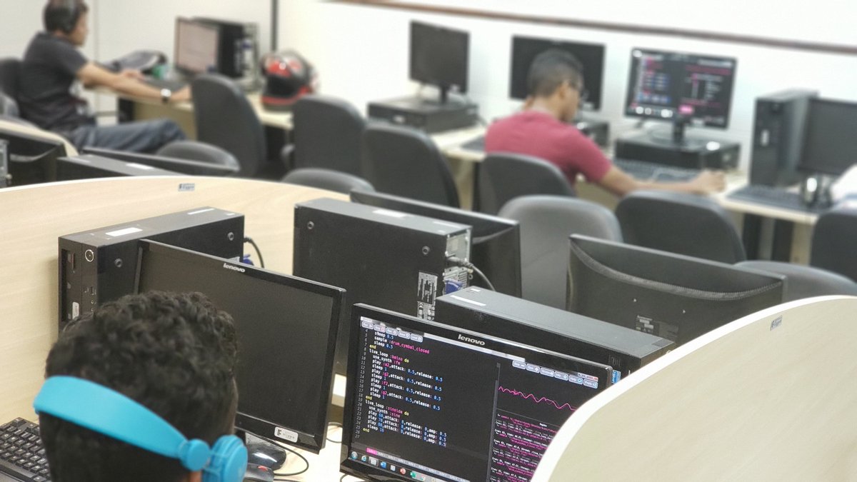 victorleaomusic's tweet image. #IFCE #Sonic_Pi #ProgramaçãoSônica #MúsicaEletroacústica #Música @IFCE_