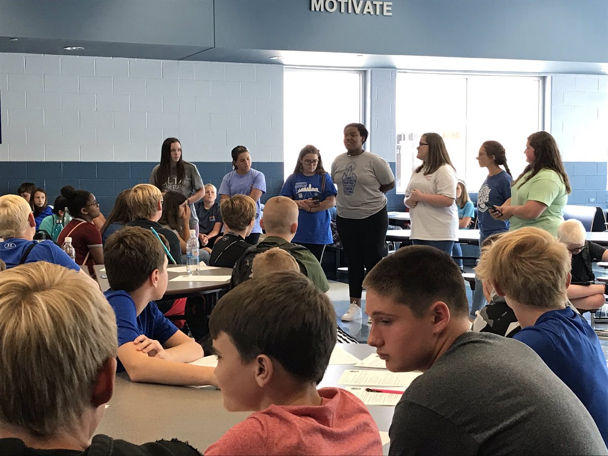 fsmsjrbeta's tweet photo. Our FSMS Jr. Beta Club has the BEST officer team! They did an outstanding job preparing and leading the introduction for our first meeting yesterday! #nationalbeta #betaclub https://t.co/4umIyjSYws