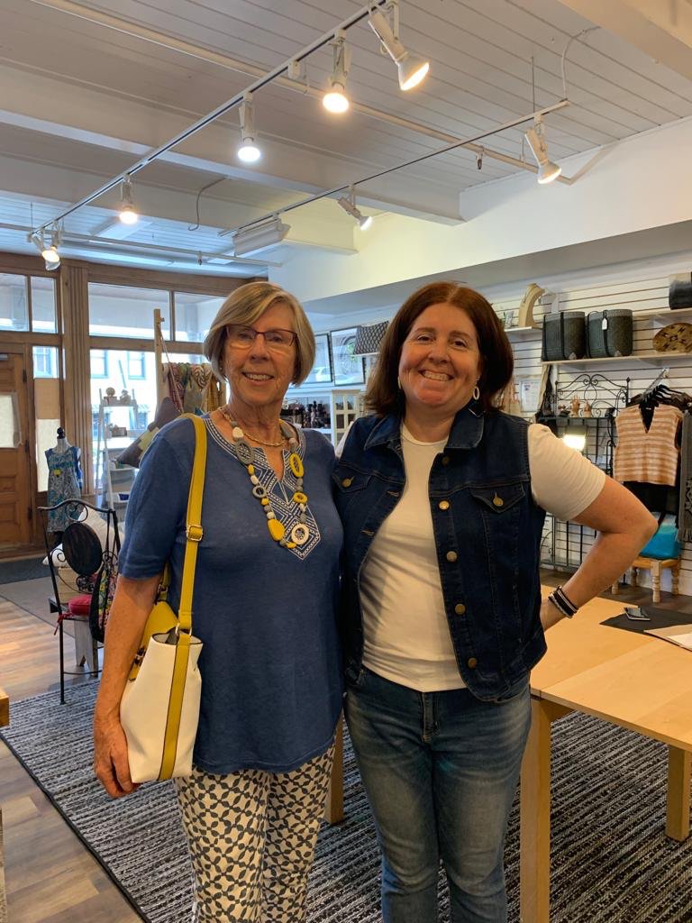 KultrunMarket's tweet photo. Our new location opens tomorrow!!! Open house 4-8 for both shop and @NerudaArts office.
1429 King St. North, St. Jacobs @IsabelCisterna @EcoCafeStJacobs @stjacobsvillage https://t.co/B6RRwq5Htu