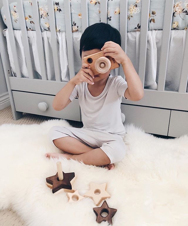 justBebexo's tweet photo. My Logibear takes after me, he loves taking photos! I opened up my phone this morning and saw so many photos of Mila. Lol You can see it in my stories. 😆 Does your kid do that? I was pretty amazed when he learned how to access the camera on lock scre… https://t.co/6xjxXHn7A9 https://t.co/1wYsAKkFAn