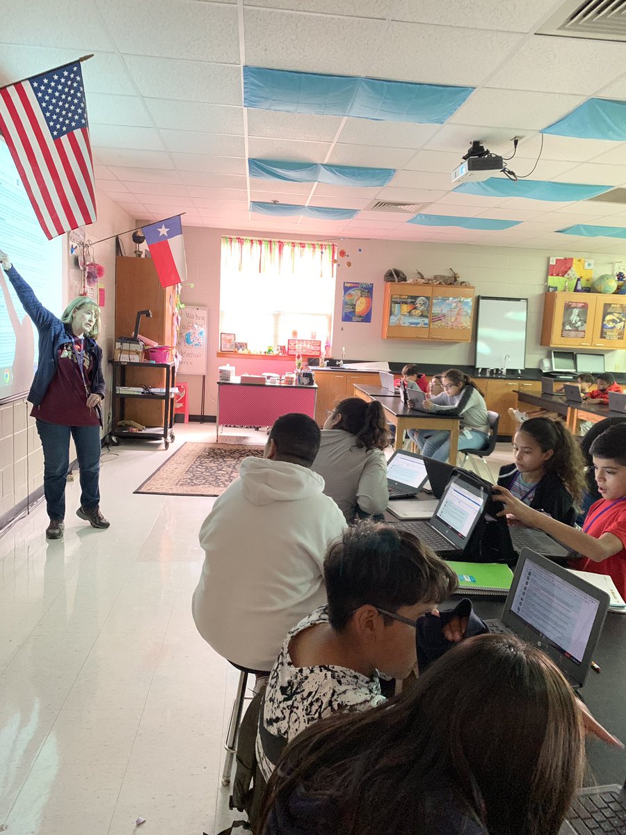 Research papers, yay!!!! A big thank you Mrs. Fitzgibbons for coming into our classes to show our Ss the resources available to them (60 Ss @ a time😮) Can’t wait to start!🥳#excited <a href="/MrsWeeks10/">Mrs. Jhonny Weeks</a>