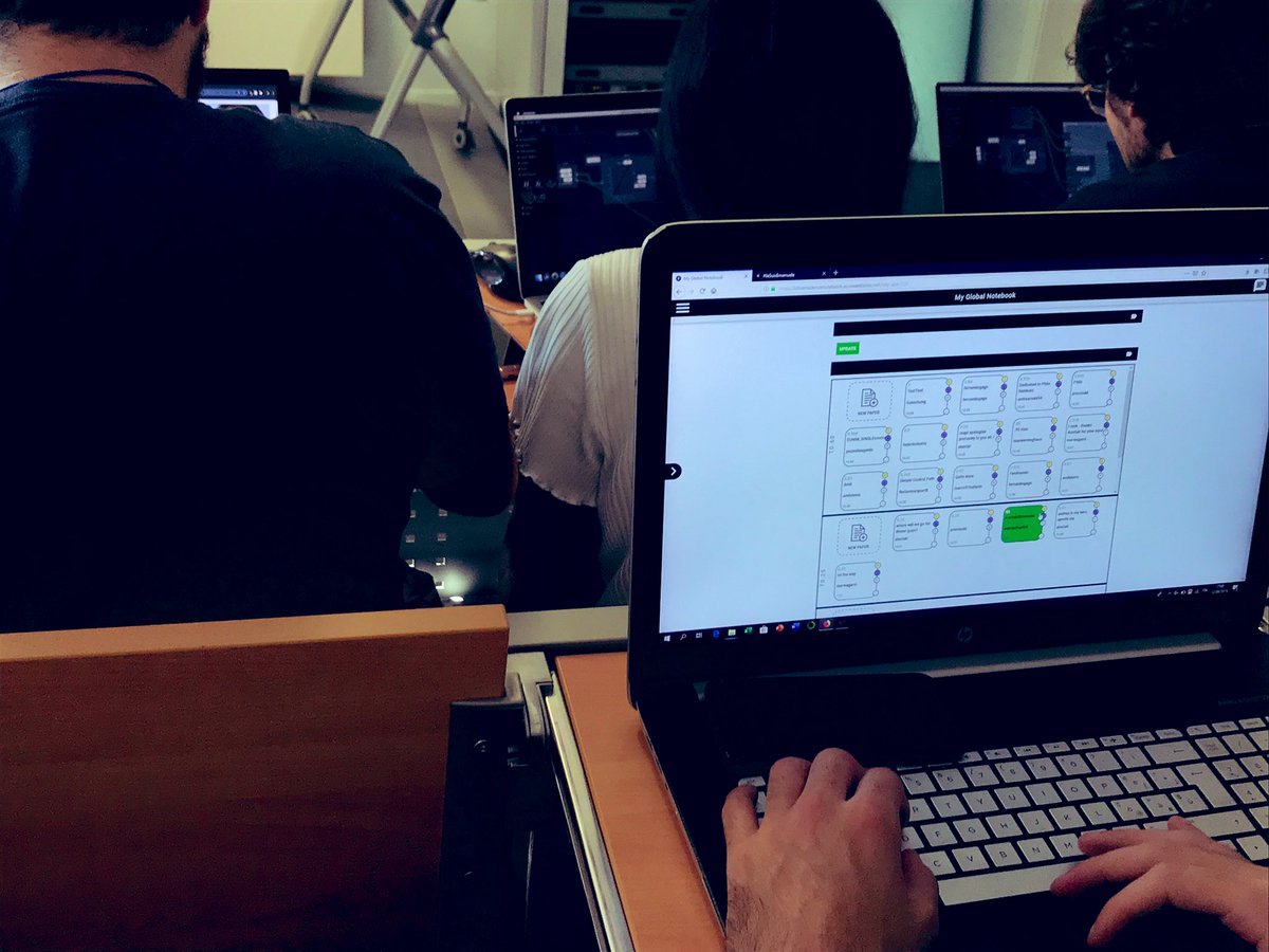 shaeema_zaman's tweet image. #CitSci notebook in action @QuscoE school with challenge tracks on quantum control with #quantumcomposer @jrafner @jacobsherson