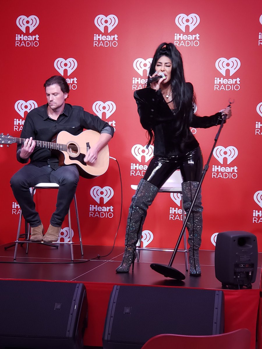 empktmediainc's tweet photo. Proud to represent talented singer, songwriter, producer, dancer, entrepreneur and now label owner @shyrasanchez who rocked the @iHeartRadio Theatre in NYC! #independentmusician #iHeartRadio #makeanempkt https://t.co/ULK4M0TJQj