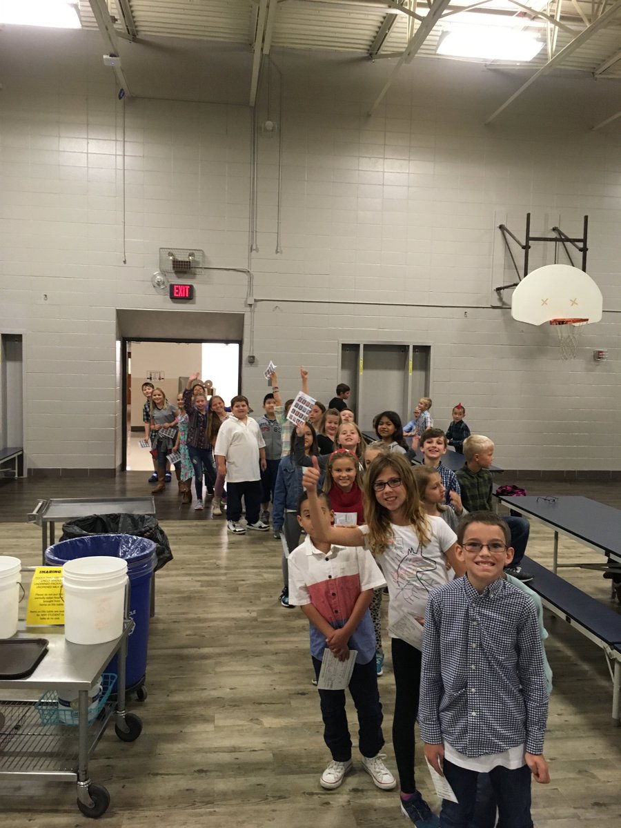 Hart4Students's tweet photo. Waiting to get their picture taken. What a good looking group! #theMESway https://t.co/HpwqKofOHr