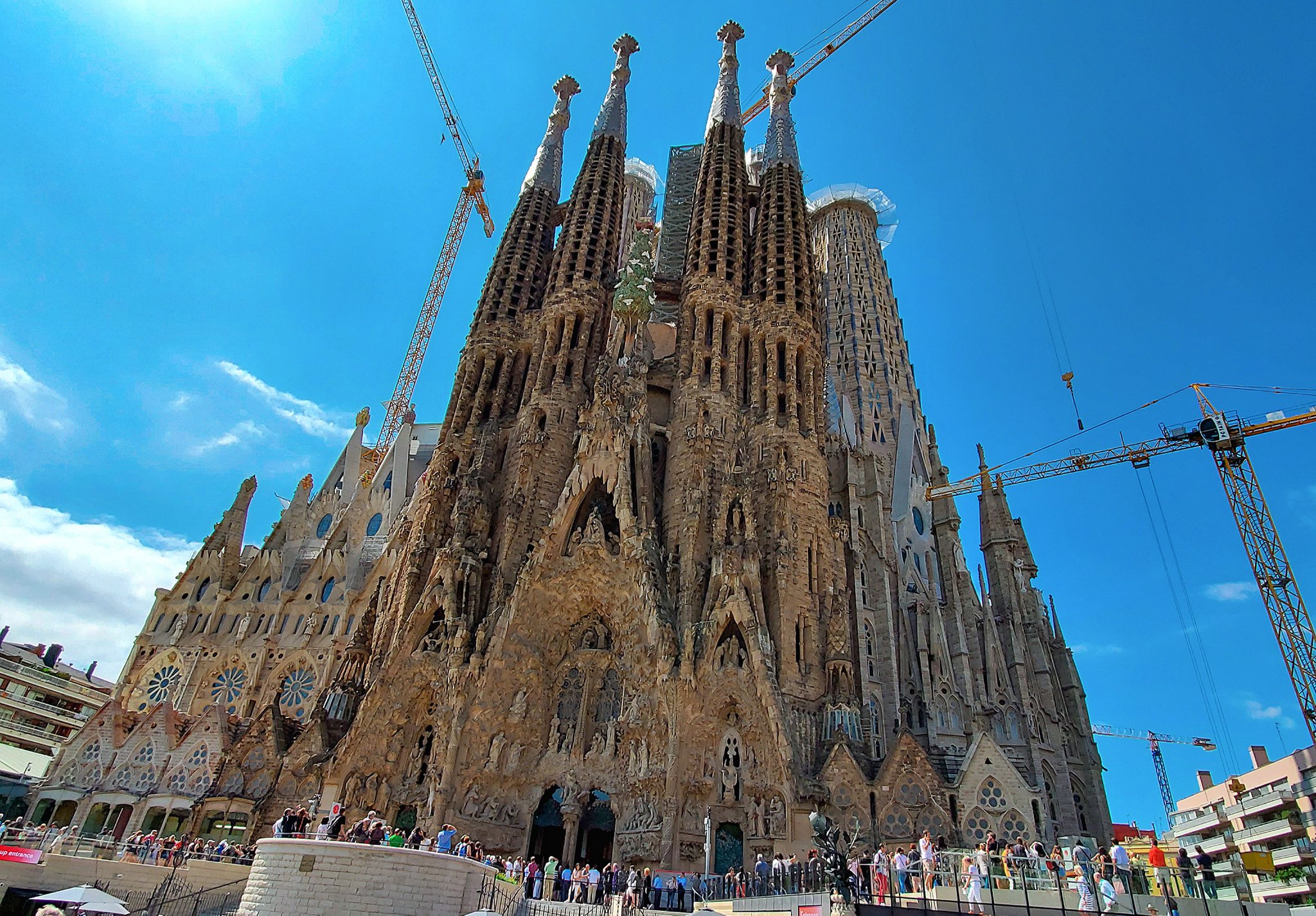 Tamiko ガウディ 存命中につくられた 生誕のファサード の彫刻 細かい サグラダファミリア Sagradafamilia 世界遺産 アントニ ガウディ Gaudi Antonigaudi 情熱の国 旅行 旅 ファインダー越しの私の世界 Barcelona スペイン