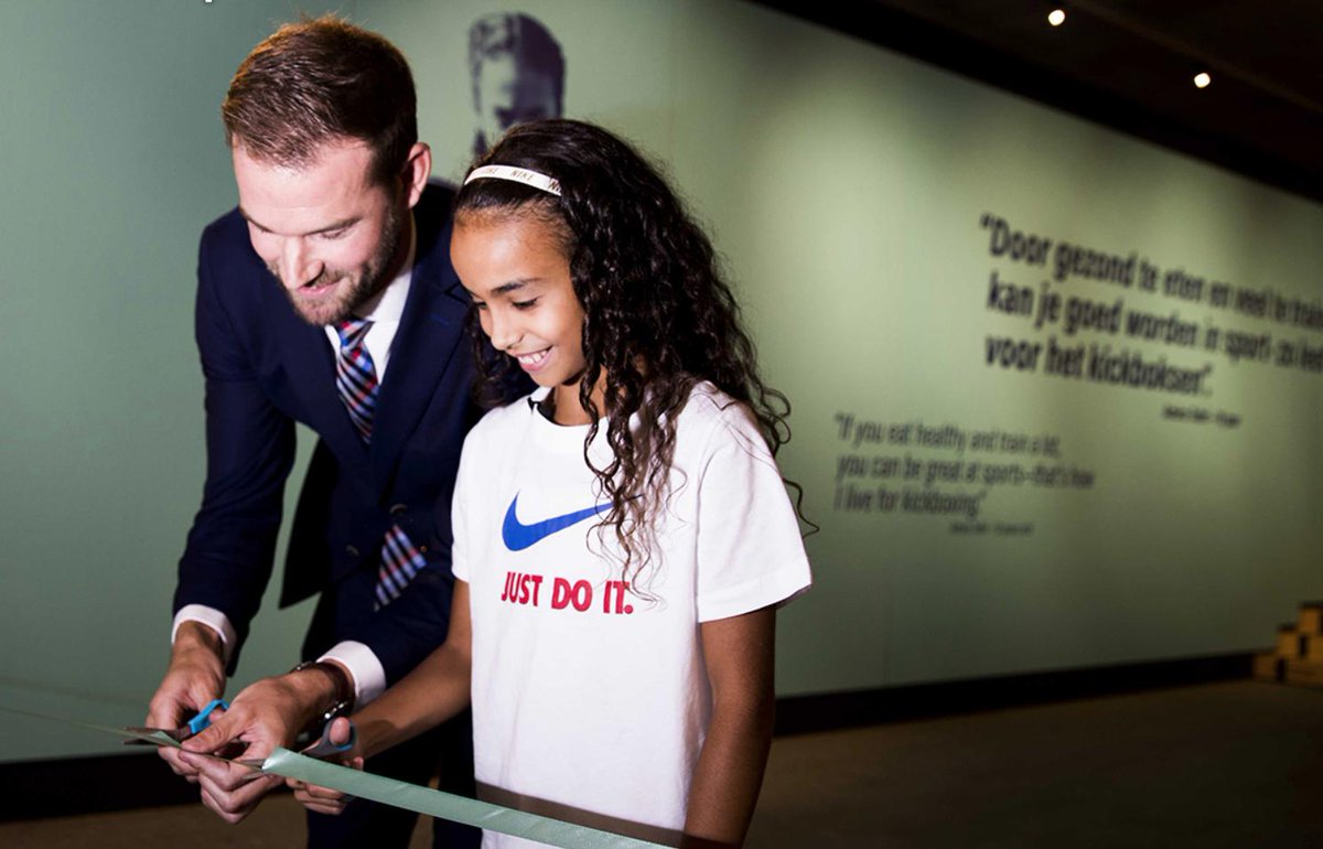 What a fantastic opening of GIRLPOWER with 10 year old world champion kickboxing Amira Tahri opening the exhibition in <a href="/MuseumRotterdam/">Museum Rotterdam</a>. 
#girlpower #exhibition #rotterdam