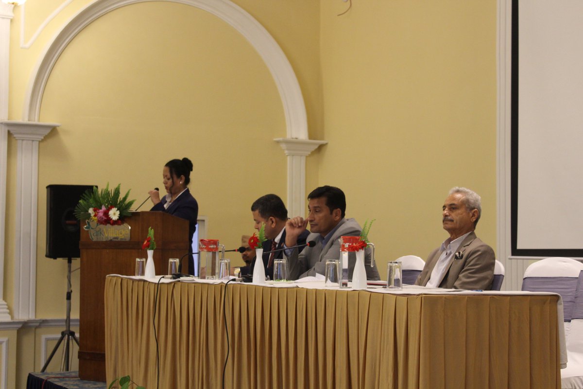 DoEnv_Nepal's tweet photo. आज मिति २०७६ साल भाद्र २५ गतेका दिन यस विभागले वन तथा वातावरण मन्त्रालय, मा. मन्त्री श्री शक्ती बहादुर बस्नेतज्यूको प्रमुख आतिथ्यता तथा श्रीमान् सचिवज्यूको अध्यक्षतामा आयोजनामा काठमाडौं उपत्यकाका लागि वायु गुणस्तर व्यवस्थापन कार्ययोजना सम्बन्धी छलफल तथा अन्तरक्रिया कार्यक्रमका https://t.co/xxoVR4rsm3