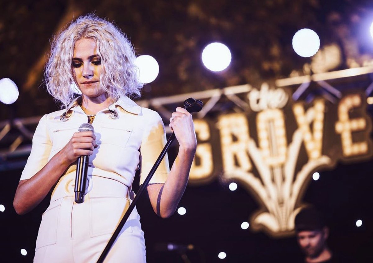 UKPixieLott's tweet photo. 📸 | @PixieLott performing at her first ever US show at @TheGroveLA last night! #PixieLottLiveAtTheGrove 

📸 by Justin Higuchi https://t.co/1ECTcGzn3k