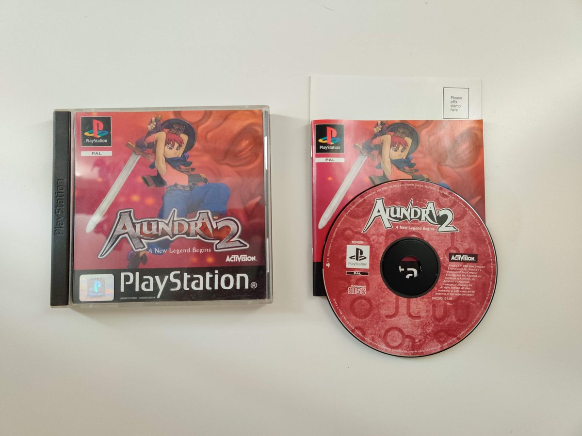 ElizaJay's tweet photo. Games for sale 😊 #gamesearch #retrogames #Dreamcast #playstation https://t.co/7EeTHVRRWE