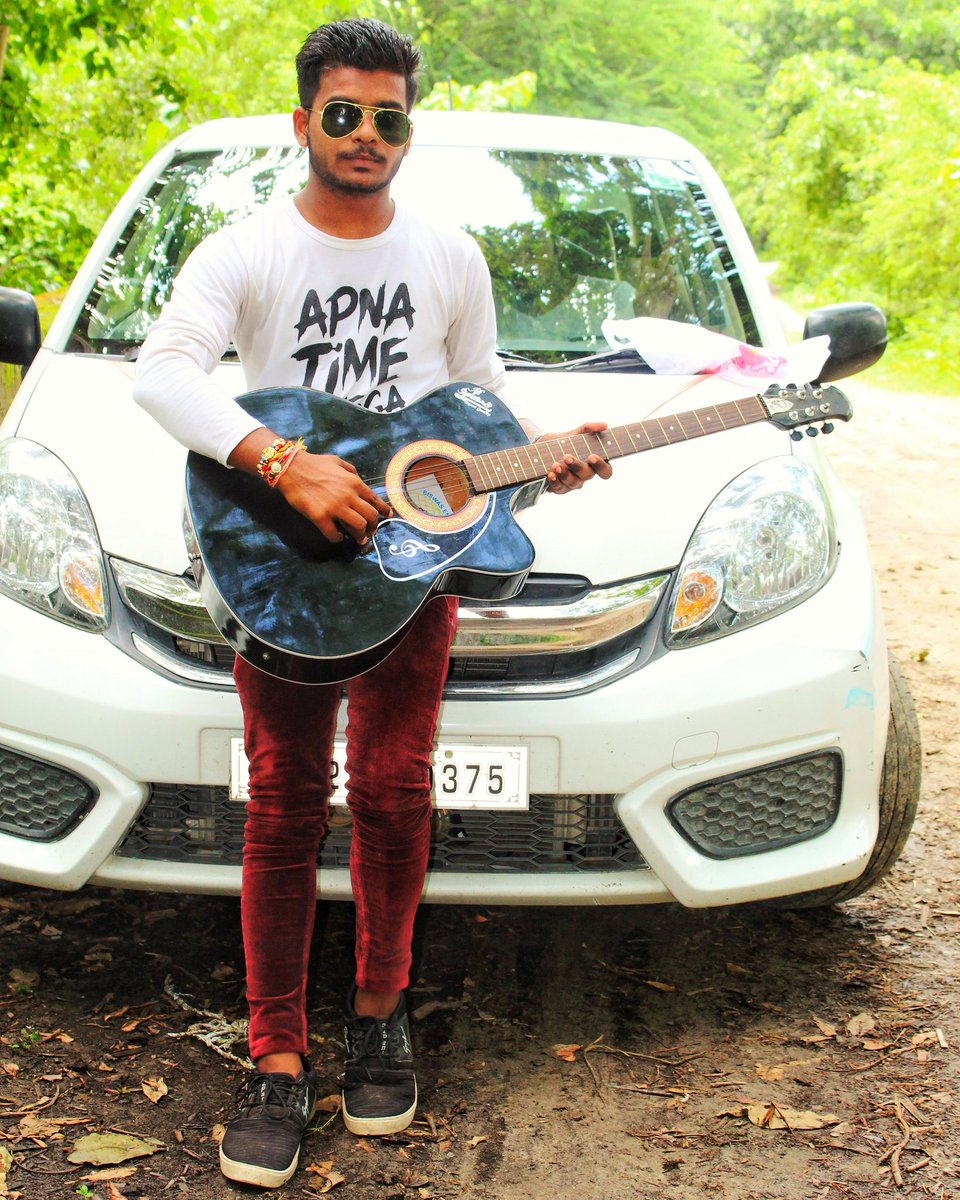 actsrivastavah's tweet photo. #actor #model #artist #directorofphotography #shreesaicreation #actorinlakhimpur #modelinlakhimpur #MrDOP #fashion #blogger #fashionmodling #hype #product #adverstinment #lover #bollywood #aimofbollywood #dancer #lmpmodel #struggel #success #dream #bestactorinbollywood #kheri https://t.co/Yvf0FIqTKW