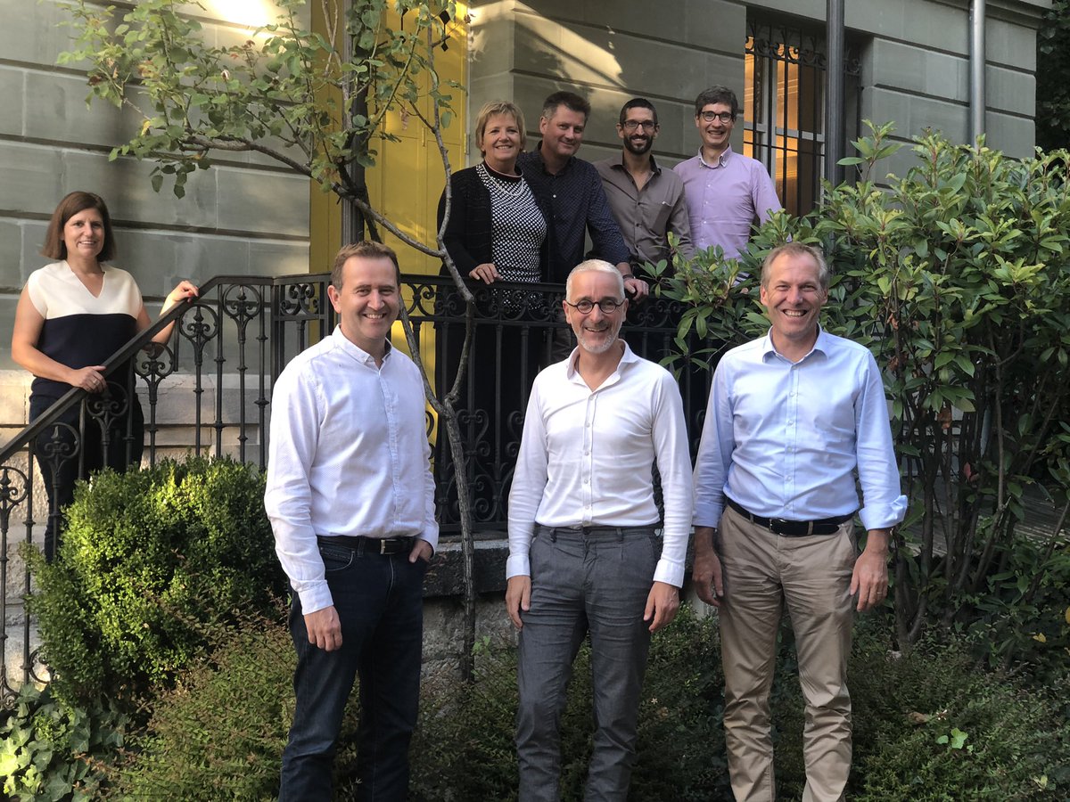 🎬🚦Clap de fin jeudi 12 septembre au CRPM pour nos participants au programme AMP (Advanced Management Program) Manager en entreprise à l’aube de la quatrième révolution industrielle. Félicitations à tous...👏 #Suisse #management #Manager #PMESuisse #entreprise