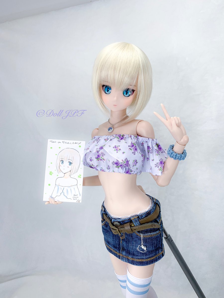 AndroidPDF's tweet photo. 玲ちゃん: @puppy52 さんから新しい素敵なトップスが届きました💖 玲が絵に可愛いく描かれています💕 ありがとうございます‼
(*´艸`*) .
#puppy52dolls #floraltops
#smartdoll #smartdollgourai #gourai #dolljpf #culturejapan #doll #fashiondoll #dollphotography https://t.co/ovRmOvGG8W