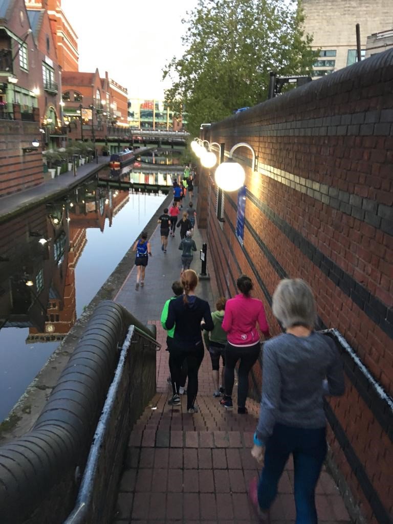 BEVA_news's tweet photo. Well done to all our RunBEVA runners! Blowing away the cobwebs with an early morning run #RunBEVA #BEVA19 https://t.co/qrg4Gd7fDn