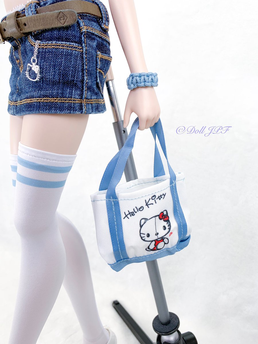 AndroidPDF's tweet photo. 玲ちゃん: 💕 (*´艸`*)  .

Rei-chan: 💕 (*´艸`*)  .

#puppy52dolls #floraltops #hellokitty #hellokittybag #sanrio 
#smartdoll #smartdollgourai #gourai #dolljpf #culturejapan #doll #fashiondoll #dollphotography https://t.co/l4XJutKku5