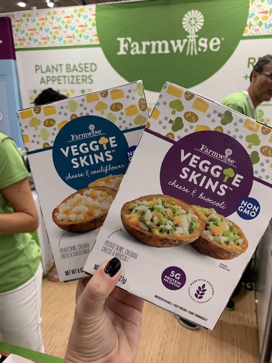 CeliacBeast's tweet photo. Lots of magic from Farmwise foods. #GlutenFree #ExpoEast #NewHopeBlogger https://t.co/25mYmSfkXy