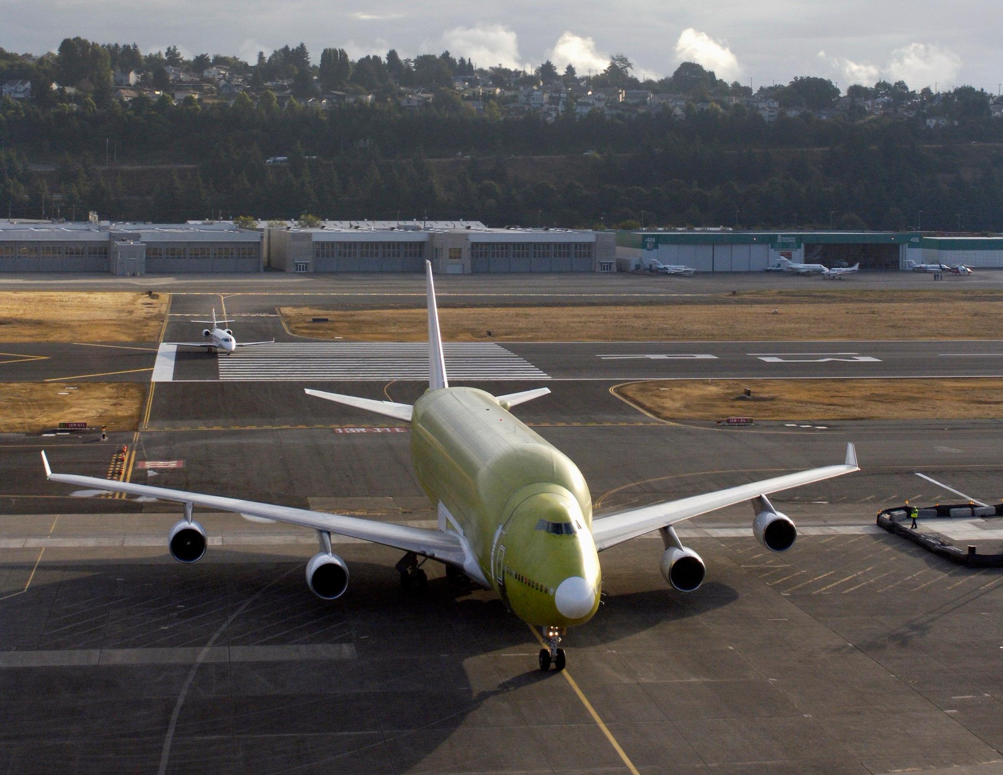 5/21着 Boeing747 BIG Model／ドリームライナー Amazon | ホーガン 1/200 B747LCF ボーイング ドリームリフター