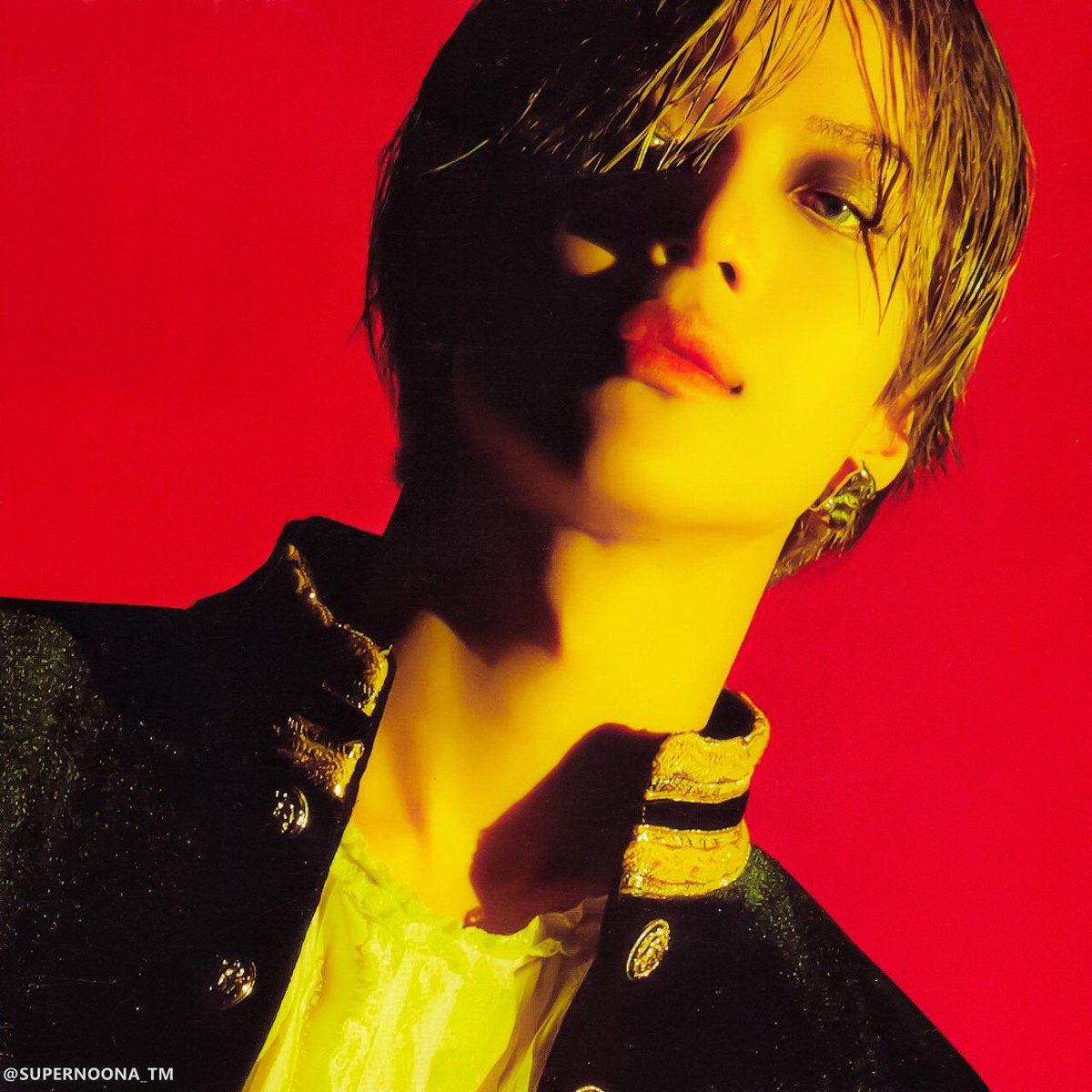 JOHNJARman_'s tweet photo. 🍋 74. 샤이니 태민

태민은 승마장 가지 마세요... 미모 보고 놀라서 말이 안 나오니까요... https://t.co/H6bzQlP8Nd