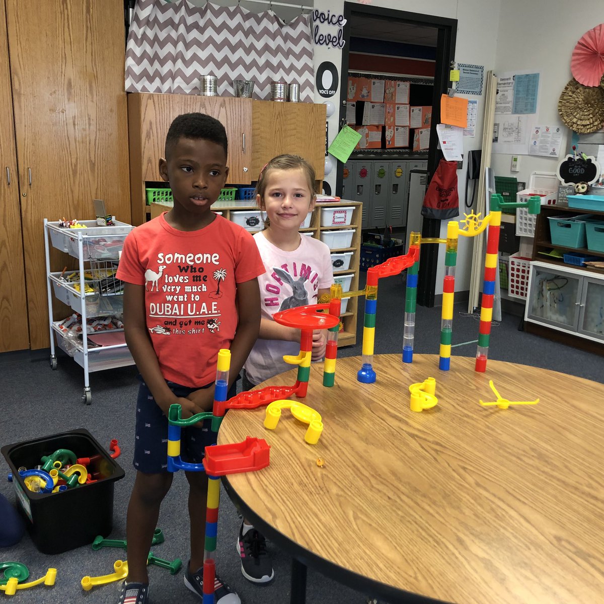 lytlebears's tweet photo. Maker mornings are the best!  #bearshine https://t.co/oV1HiKnk9O