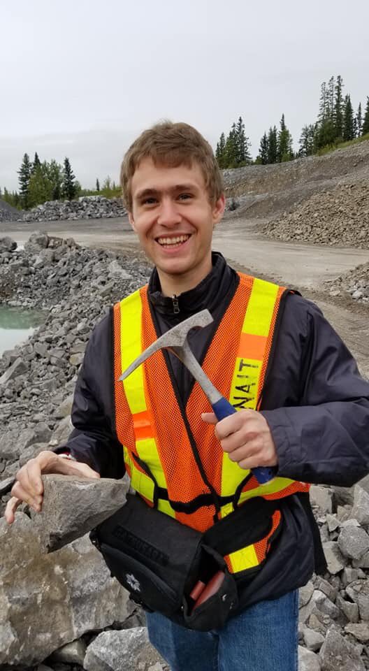 AsGeological's tweet photo. If this is the kind of ‘office work’ you’re looking for, @NAIT #Geological Technology can get you there. #mountainsforlife #youbetheboss #trainingyoufortherealworld #nait #joinusinfall2020 https://t.co/mE5hx7XeDu