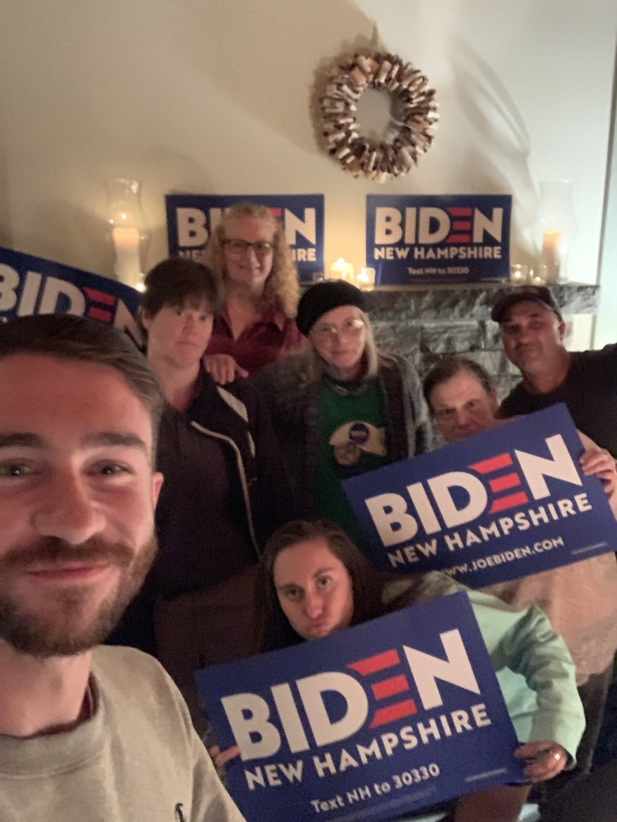 JSheuchenko's tweet photo. Great time with great people watching a great candidate! #DemDebate #TeamJoe #FITN https://t.co/fFMqg5fAOh
