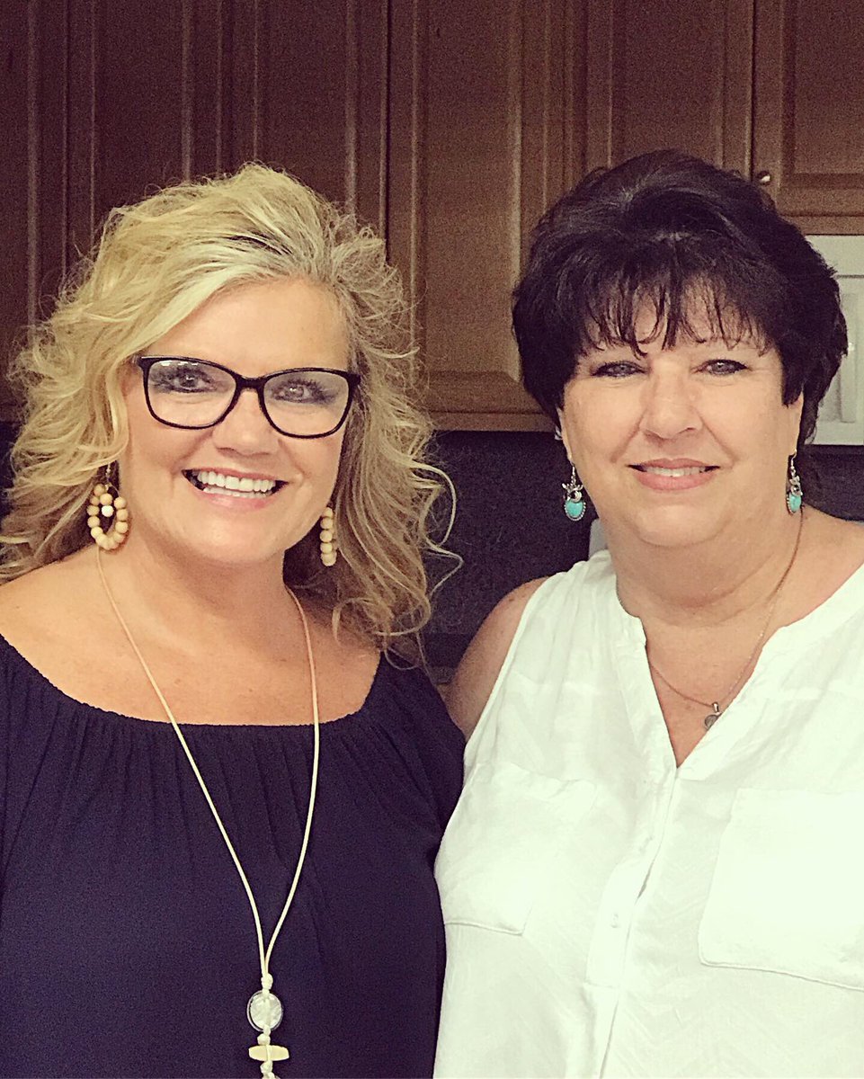 BeKayEdwards's tweet photo. Had a wonderful evening sharing with the ladies at Huguley Church of Nazarene.
@ Huguley Church of Nazarene
#wellwornpaths https://t.co/9wmDMR7vYA