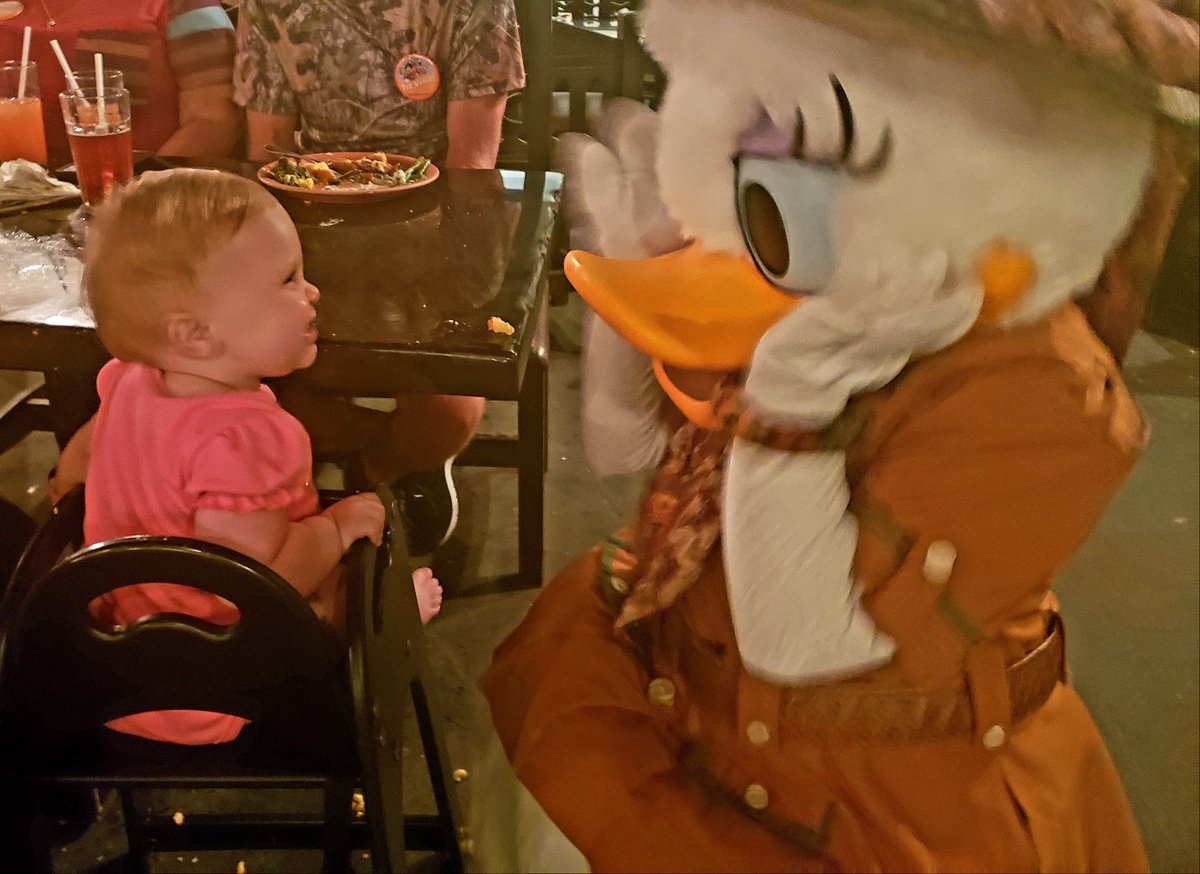 Patrici12485577's tweet photo. @WDWToday tonight at Tusker House in Animal Kingdom at around 8:30 Daisy Duck brought our whole family to tears with how sweet she was to our daughter Bridget I really hope she sees this, and knows that words can't describe the gift she gave us tonight
#CastCompliment  #daisyduck https://t.co/e3HQJr6oTP