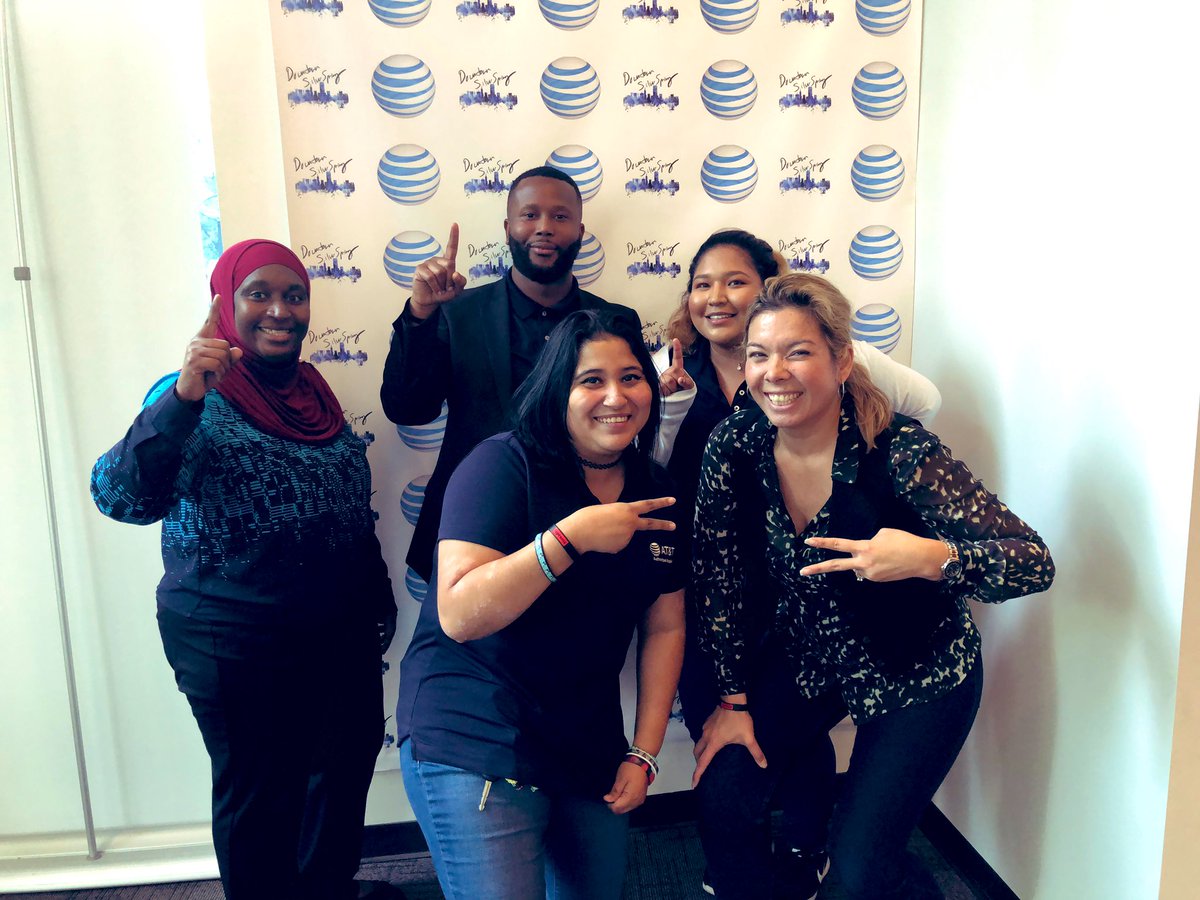 Thank you again Gnagna for all the time and effort put forth into making “See It” such a great learning experience. Portables &amp; I appreciate you and your team (@Gnagna_ATT , <a href="/DTSilverSpring_/">Mightiest Silver Spring</a> ) for hosting us today! #ARmanagercertification #SeeIt #ReverseIgnite #WinTogether