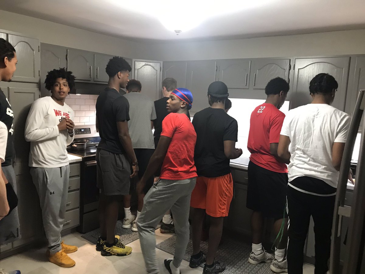 Jeremy Esry tweet media