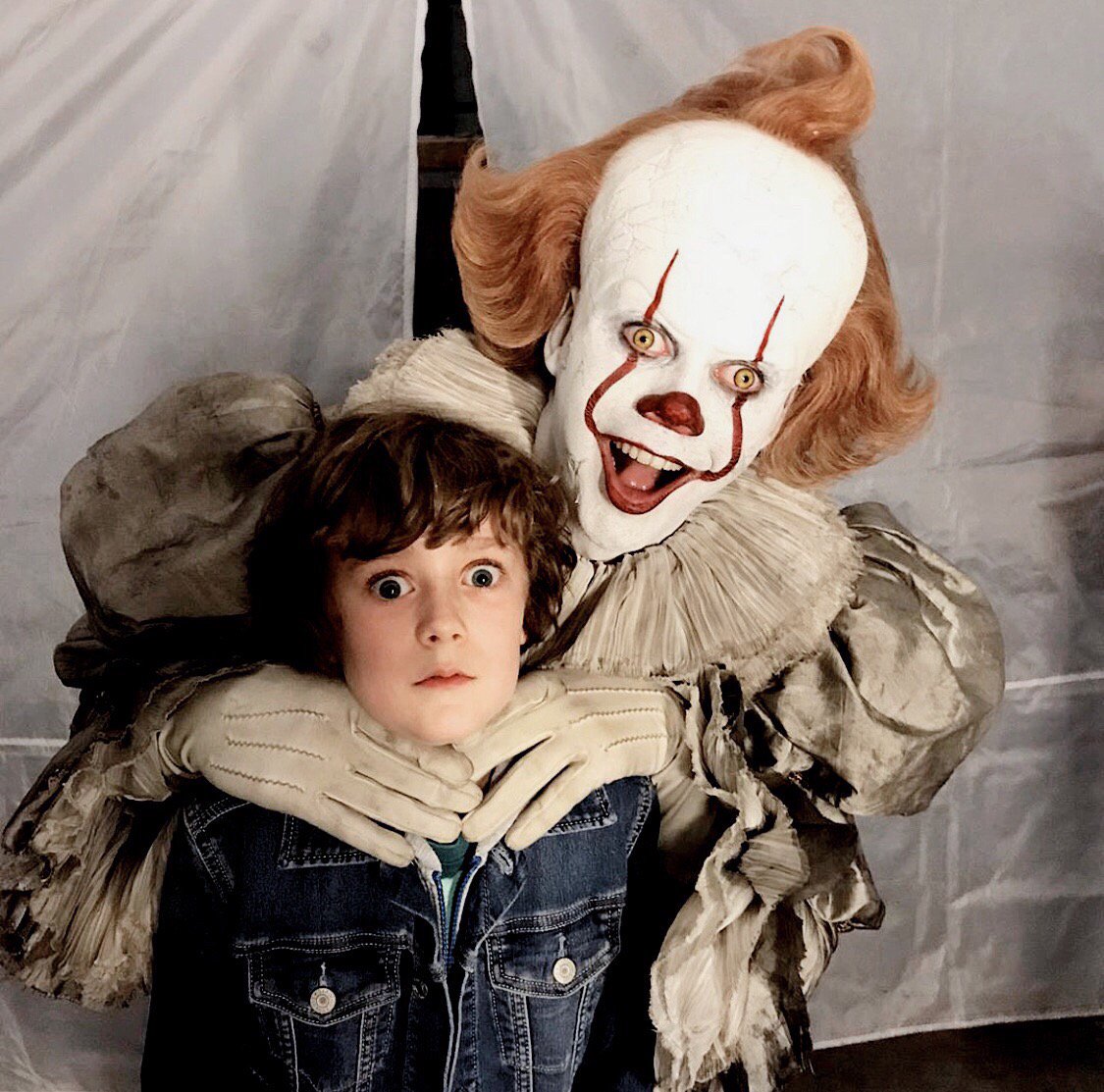 Синдром дауна. Оно джорджи и пеннивайз в канализации оно 2017. Мама и дети цитаты. Оно есть ребенок или нет. Оно 2017 клоун пеннивайз зубы.