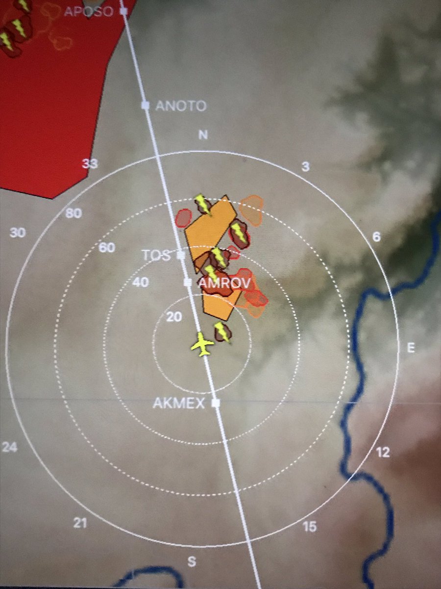 Michael_WNK's tweet image. Back from JNB, 77W with WiFi : thanks to our @airfrance app « eWas », able to download the latest satellite data’s and pilot reports of turbulences, highly increasing the flight safety #SafetyFirst @AvgeeksFR #pilotlife