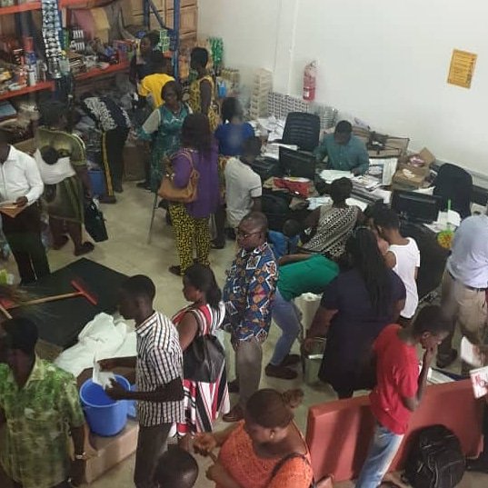 ProspectusGhana's tweet photo. Great expectations were met at Prospectus Ghana yesterday by parents/guardians.
They were all served without struggle.
Prospectus Ghana, your One Stop Shop for all SHS admission needs.
#SHS #EducationForAll #quickangels https://t.co/cXD52ttmwQ