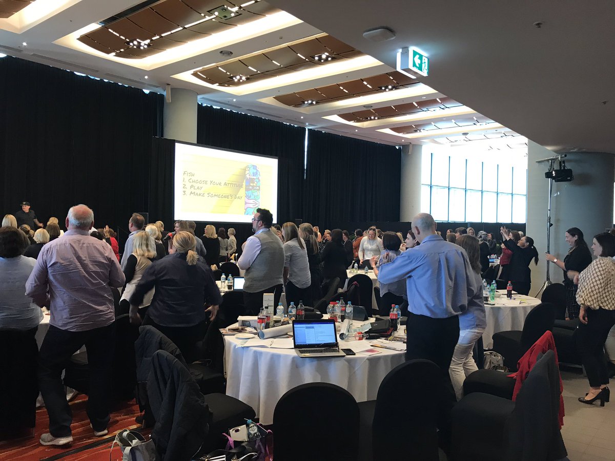Cathy_L_Alfaro's tweet photo. Hamish Brewer has 210 Primary DPS up dancing at 3 O’Clock. Stop asking for permission to be amazing!  @brewerhm #pdpn https://t.co/e3y8bWiCnp
