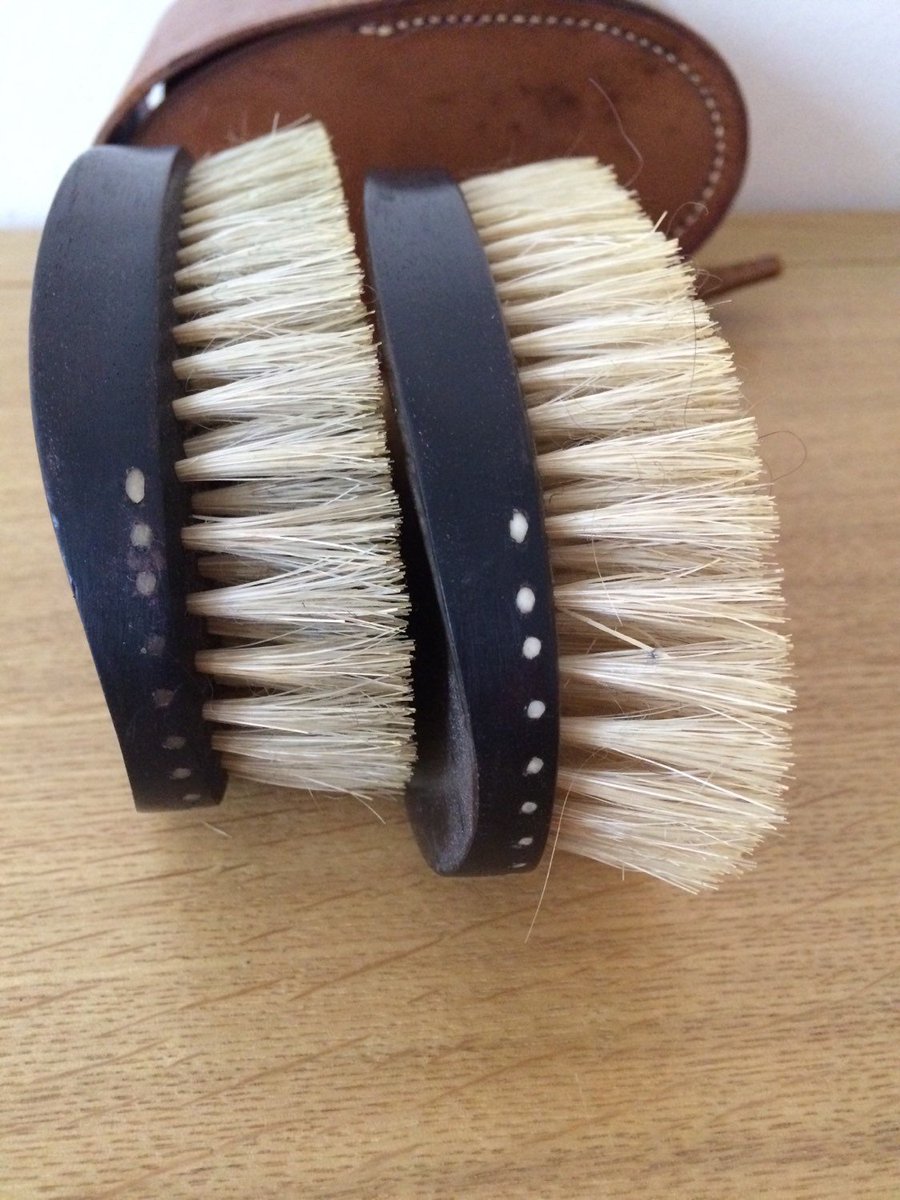 loveretrocrafts's tweet photo. Excited to share the latest addition to my #etsy shop: Collectibles art deco period real Ebony Grooming Brushes in Handmade Leather CaseMade in England https://t.co/FFlbcyLlkT #vintage #collectables #collectibles #groomingbrushes #realebony #groomingset #artdecoperiod https://t.co/lpBm4UjCMW