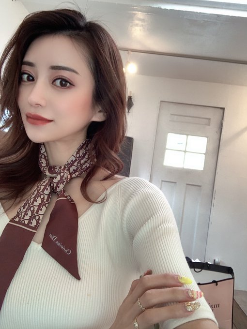 ทว ตยอดน ยมใน愛沢えみり 1 ว เคราะห ทว ตเตอร กราฟ ก Whotwi