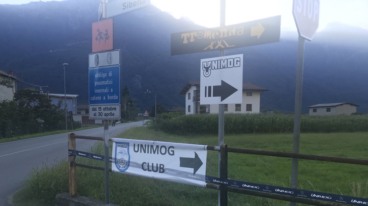 UnimogCommunity's tweet photo. 2019: Das UCG-Jahrestreffen in Somaggia hat begonnen! The UCG annual meeting in Somaggia/Italy has started! #mercedesbenz #cars #carsofinstagram #gaggenau #unimog #4x4 #daimler #ucg #unimogfan #unimogmuseum #mbtrac #unimogvetereanenclub #agriculture#mbtracpower #unimogclub https://t.co/vXaJhERT69