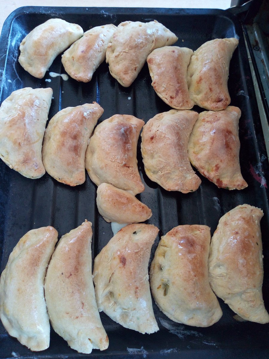 ChefLameck's tweet photo. #vegetablepie
#gravysauce/missing😅🇰🇪🌮🍽🍴🍹 https://t.co/W3laPFAy48
