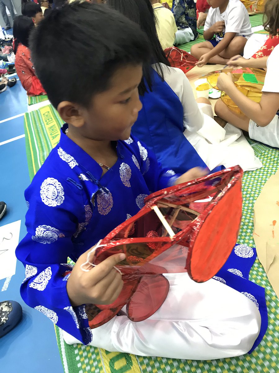 MrAttwellsClass's tweet image. Lovely day of building teacher #community and celebrating local #culture at #AISVN