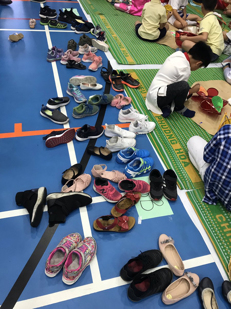 MrAttwellsClass's tweet image. Lovely day of building teacher #community and celebrating local #culture at #AISVN