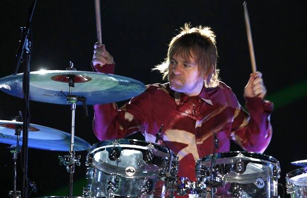 Feliz Cumple Zak Starkey! Happy Bday Zak Starkey!   