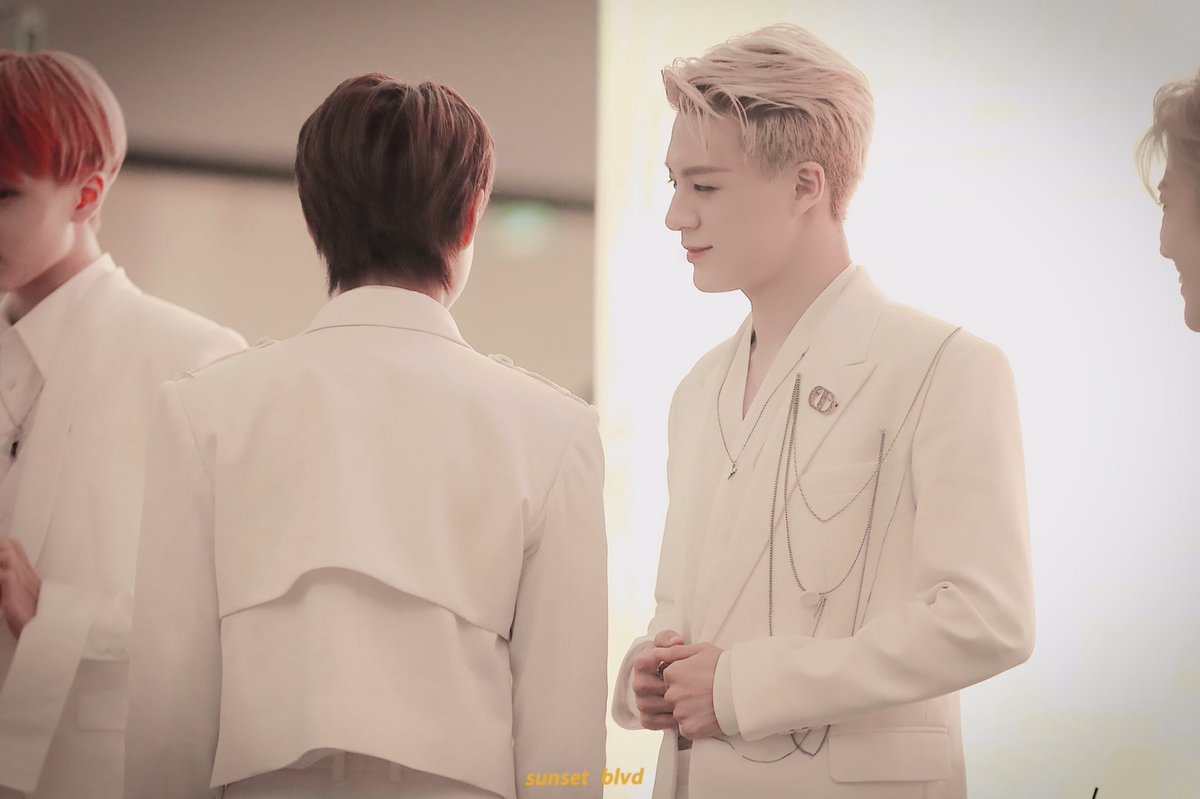 SunsetBlvd3423's tweet photo. #제노 #런쥔 

190810 

#젠런 #NOREN https://t.co/cWAFpIEsar