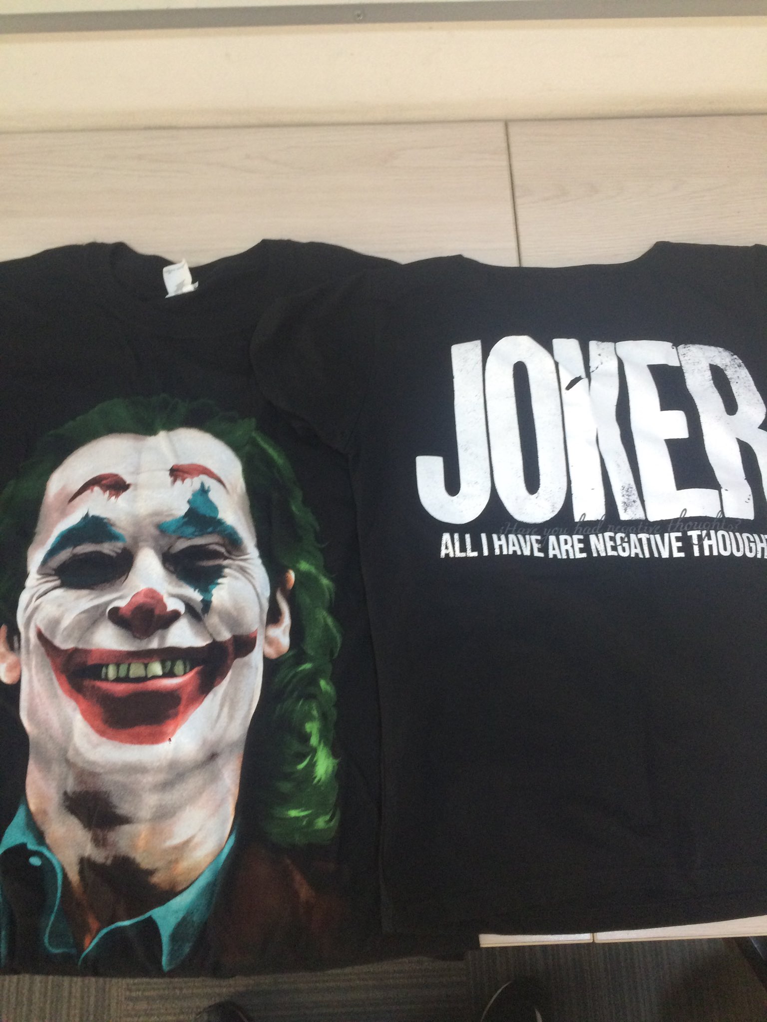 Paulo Flores on Twitter: "Atentos la pregunta de con el Cinemuteca regala Poleras de mujer y hombre de Joker,atentos 10:30hrs los espero junto ⁦@fernandopaulsen⁩ https://t.co/3rQmRSatdj" / Twitter