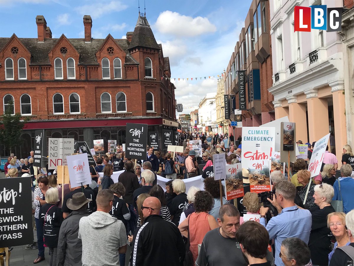 Hundreds of campaigners opposed to plans for a bypass road to the north of Ipswich have marched to <a href="/suffolkcc/">Suffolk CC</a> headquarters today, to hand in a petition against the proposals #HeartNews