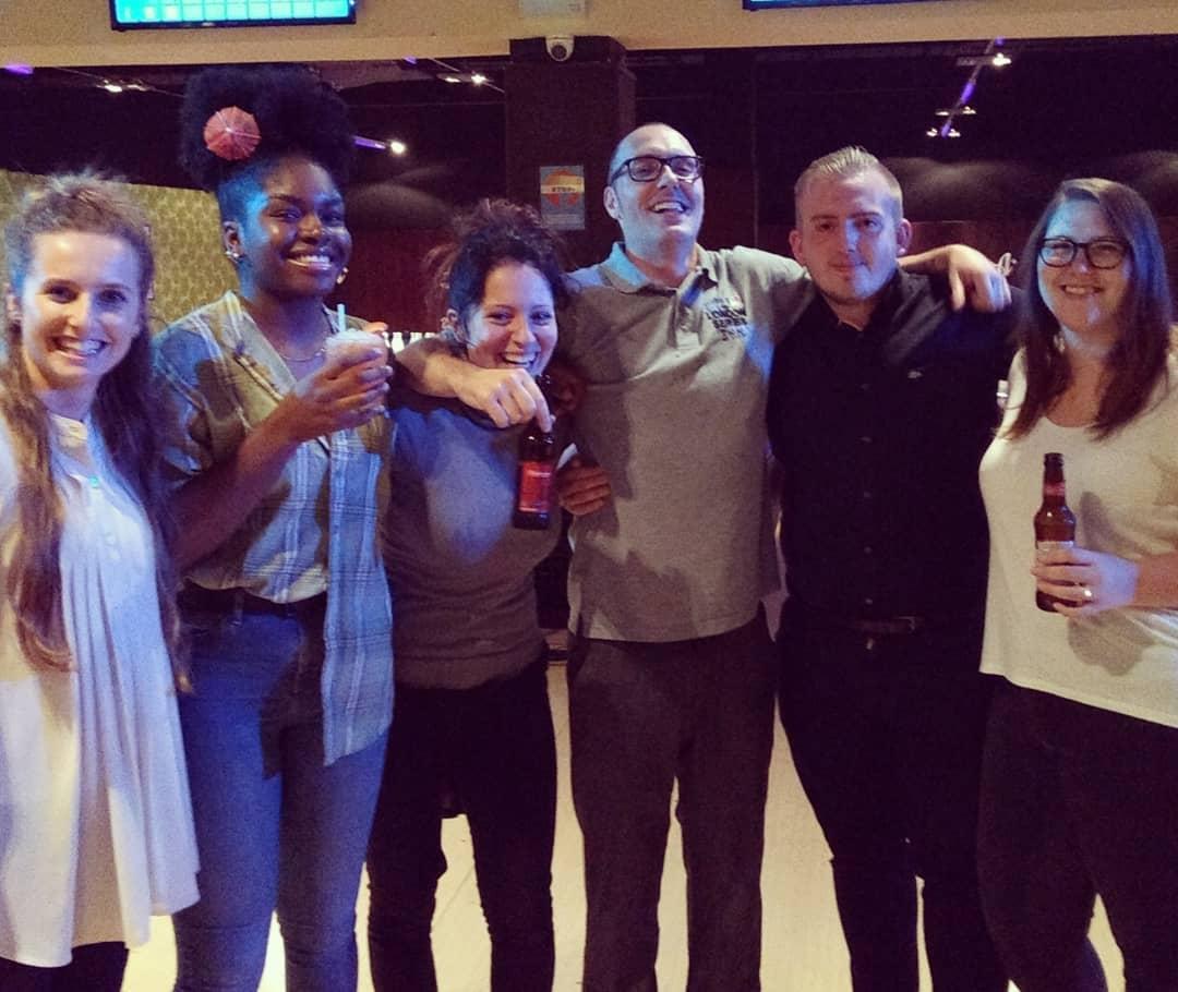 DelawareNorthUK's tweet photo. 🎳 Yesterday the team @LondonStadium enjoyed the sunshine with a picnic in the #queenelizabetholympicpark followed by #team bowling as a little thank you during #associateappreciationweek.
#delawarenorthproud #londonstadium #picnic #bowling #stratford #allstarlanes https://t.co/HFT42VzPqF