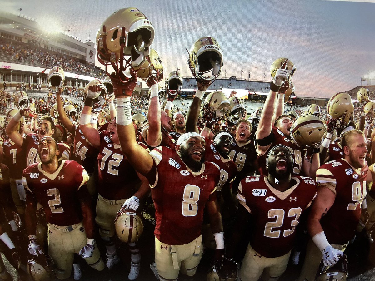 CoachBWhite7's tweet photo. #CollegeGameDay #WakeUpRunning 7:30 tonite in #AlumniStadium Come watch this special group of #BCMen perform with #Faith-Character-Toughness&Passion https://t.co/140PiDZ7yA