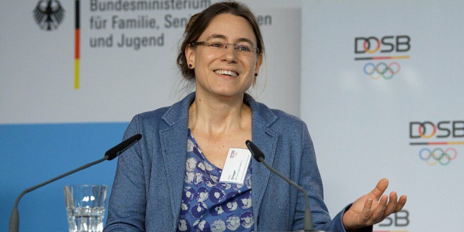 wwp_en's tweet photo. Did we just find the #German #GenderBasedViolence #Avengers? 🦸♀️NGOs have established the Alliance #IstanbulConvention to ensure that the government remains accountable to promises made in 2018👏 #FundChange https://t.co/vHRVez2O1H @bff_gegenGewalt @JUMEN_ORG https://t.co/UjLLCiV6S9