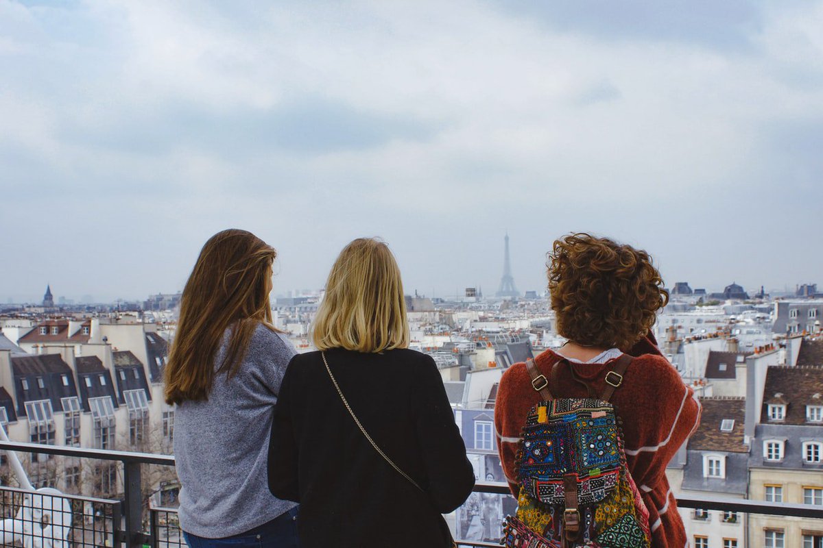 Muchosoluk's tweet photo. If you´re planning a girly trip, on our blog we have listed the 5 best destinations to travel with your friends❤️👉https://t.co/BqkopZftX7
*
#friends #Travel #FriendshipGoals #holidays https://t.co/BoRBVLDvkb