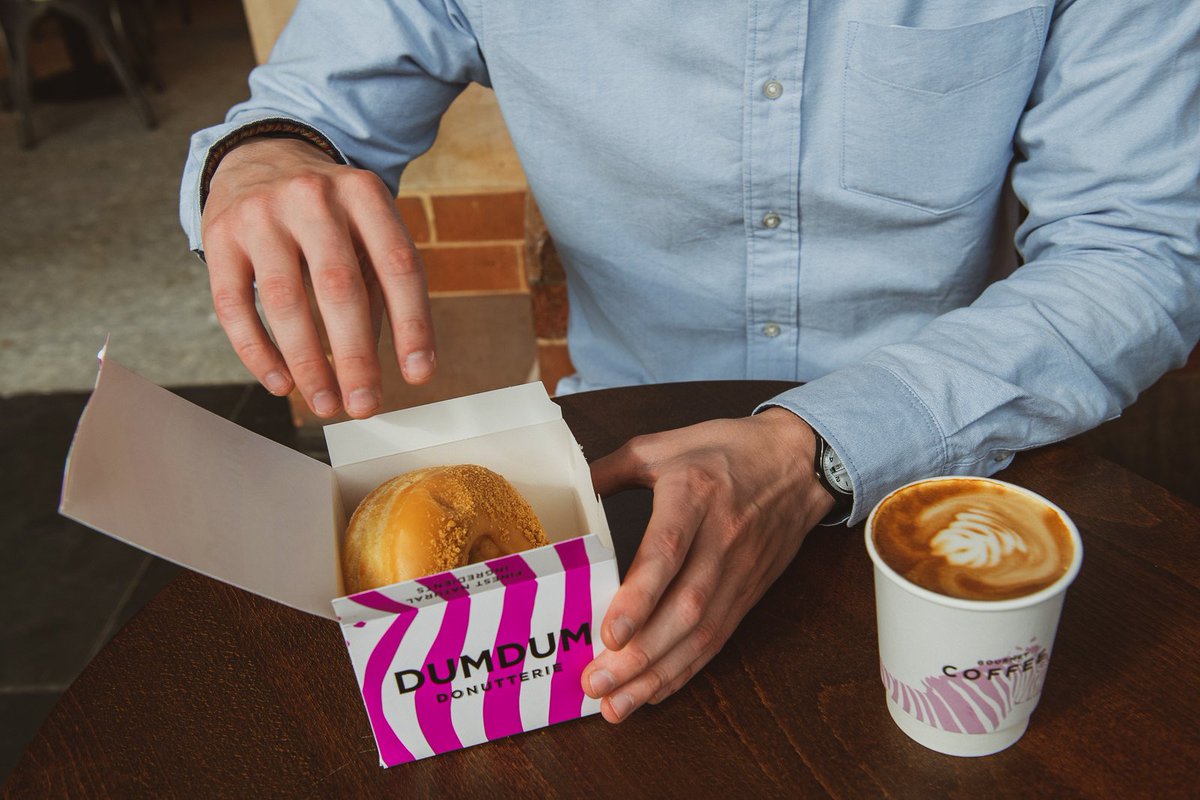 St. Pancras International tweet media