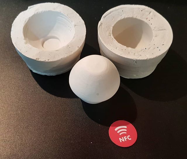GhostAgent_OG's tweet photo. Cast your eyes on these Skeumorph casts
.
.
.
#slipcast #thicc #ceramix #ceramics #nfc ##nftoken https://t.co/Yx6b1xnvOO https://t.co/KZrHvrLi75